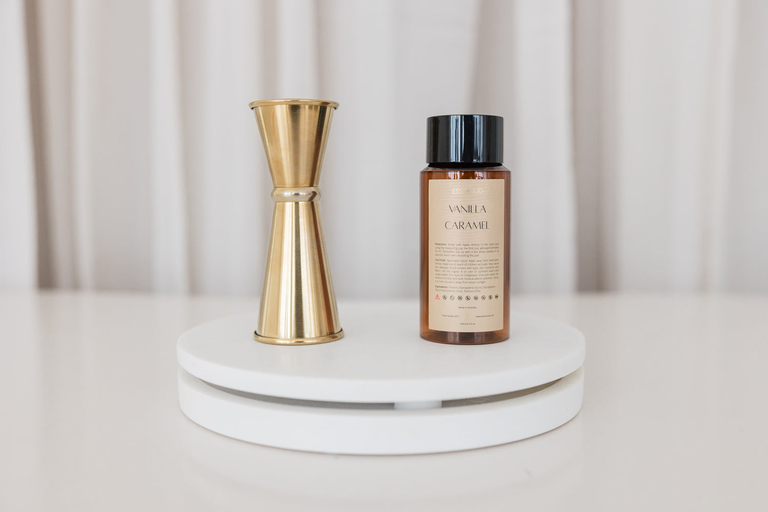 Sandstone WHITE ROUND Tray Set